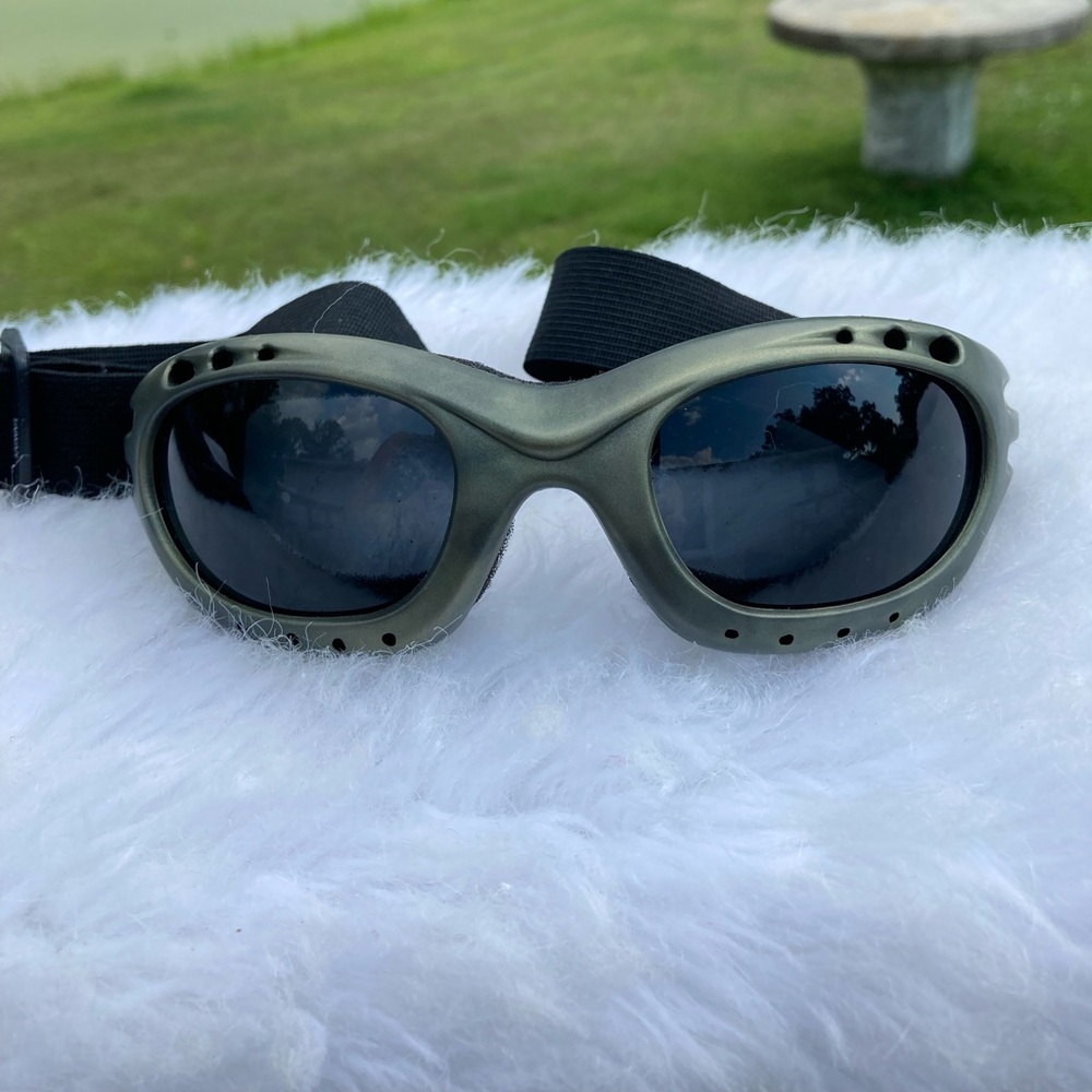 Biker Shades /Vintage Harley-Davidson Case EUC